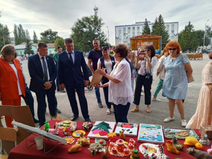 Образовательные организации р.п. Степное приняли активное участие в Дне поселка