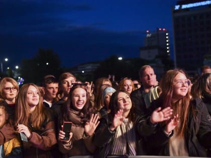 Поздравление Губернатора с Днем молодежи