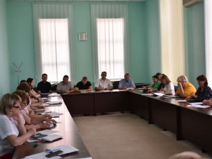 В администрации Ртищевского района состоялось постоянно действующее совещание