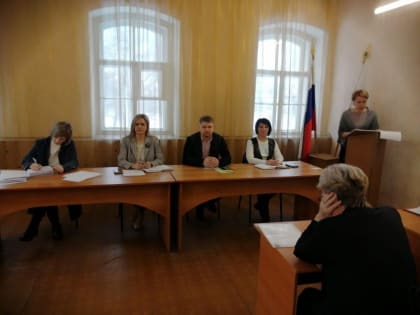 В управлении образования состоялось совещание с руководителями образовательных учреждений Петровского района