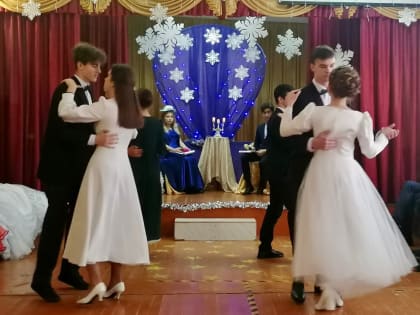 В Ртищевском благочинии прошёл традиционный Сретенский бал