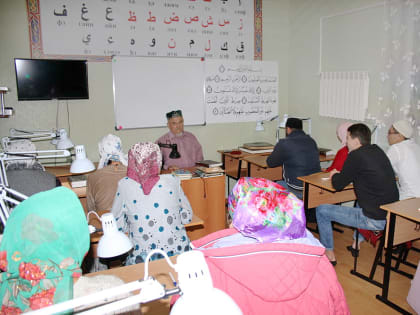 В мечети Пугачева начались занятия по Исламу