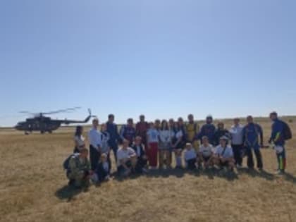 Школьники поселка Расково посетили Саратовский авиационно-спортивный клуб имени Юрия Алексеевича Гагарина