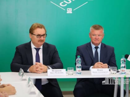 Михаил Исаев призвал депутатов из Балашова в обязательном порядке отчитываться перед жителями