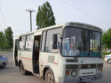 Водитель автобуса "уронил" пожилую пассажирку. Она в больнице