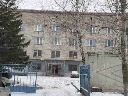 В Энгельсе обрушилась стена у тубдиспансера