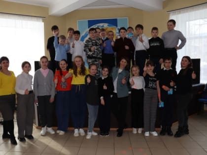 «А ну-ка мальчики, а ну-ка девочки»