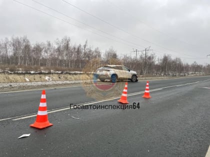 На саратовской трассе автоледи на 
