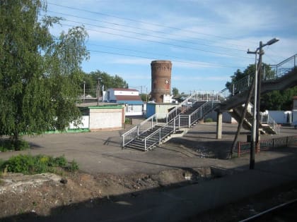 Саратовец погиб при падении с железнодорожного моста