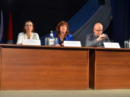 Глава Петровского района Александр ГРЕЧИХО провёл расширенное заседание ПДС