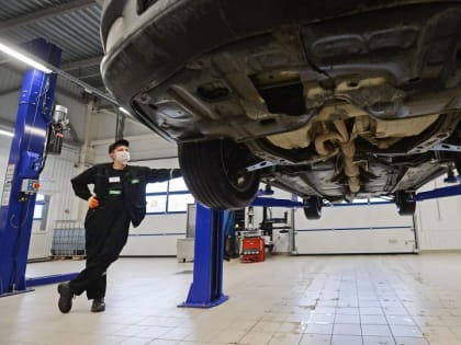 Страховщики почти прекратили ремонтировать авто по ОСАГО