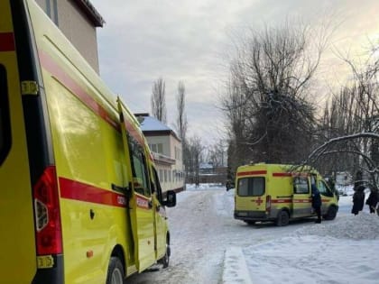 Выживших в страшной аварии в Балаковском районе санавиацией доставят в Саратов