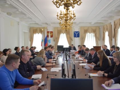 Депутаты обсудили промежуточные итоги отопительного сезона и перспективы развития инженерных сетей на текущий год