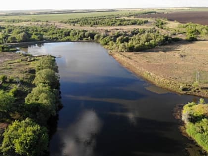 Владелец участка на берегу Большого Иргиза самовольно использовал плавучий понтон