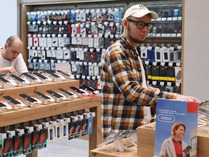 Поставщики гаджетов в России готовятся повышать цены