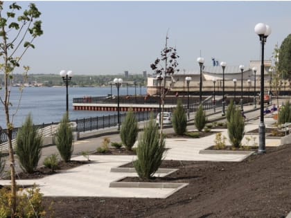 Лада Мокроусова проверила, как организованы работы на новом участке Саратовской Набережной