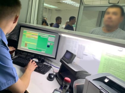 Иностранец пытался въехать в Саратовскую область по поддельному паспорту