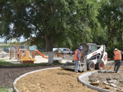 Лада Мокроусова: «В рамках нацпроекта «Жилье и городская среда» в пос.Дубки продолжается благоустройство Парка по ул. Рахова»