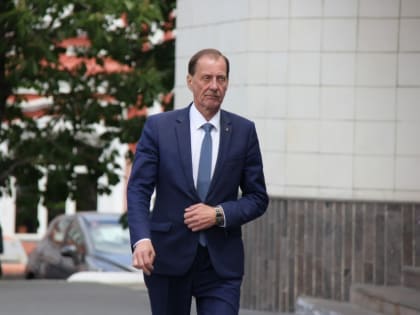 Павел Сурков покидает пост главы Татищевского района