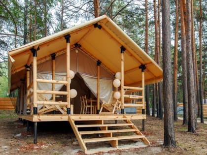 Саратовская область получит около 100 млн рублей на строительство глэмпингов