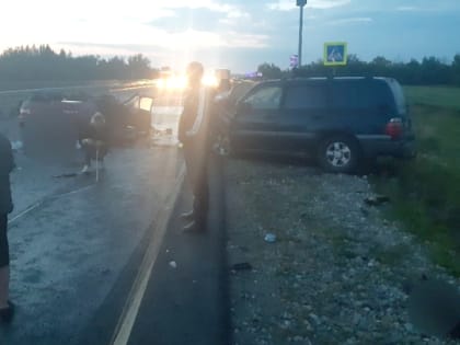 Число жертв ДТП на трассе под Саратовом достигло четырех. Среди них - жители Пермского края