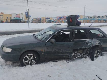 В Юбилейном столкнулись два автомобиля. Три человека в больнице