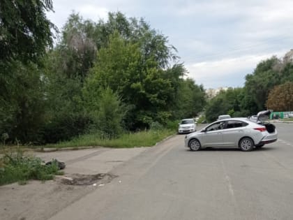 В Заводском районе "Солярис" сбил женщину на электросамокате