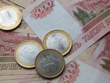 Три женщины решили подзаработать на праздники и остались без денег