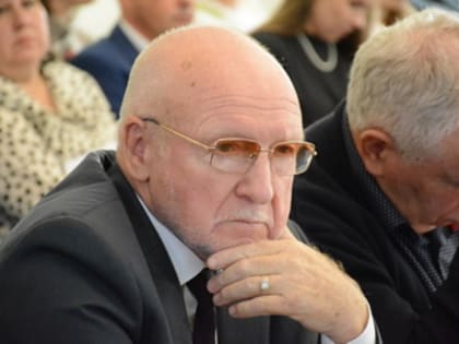 Борис Кузнецов: «Предпринимателям дали время на то, чтобы заменить свои вывески. Значит, взаимопонимание власти и бизнеса найдено»