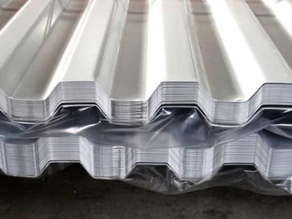 Со стройплощадки в Балакове водитель увез профлисты на 1,5 млн рублей