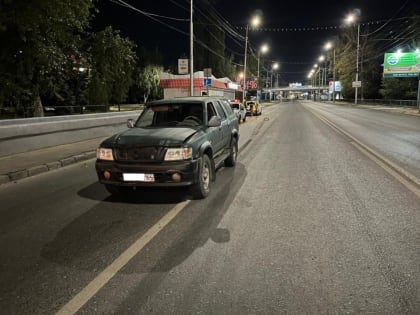 В Саратове проигнорировавшего подземный переход пешехода сбил внедорожник