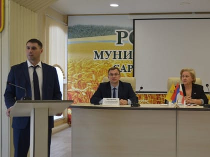 Антон Бугаев возглавил Ровенский район Саратовской области