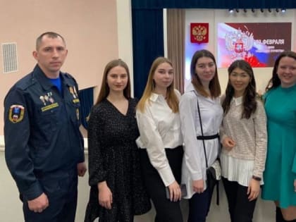 Региональный штаб #МЫВМЕСТЕ поздравил военнослужащих с Днем защитника Отечества