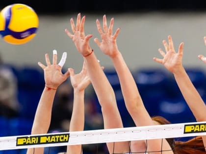 Саратовский "Протон" в чемпионате России победил "Уралочку-НТМК"