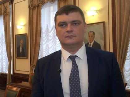 Ректор Андрей Еремин празднует день рождения