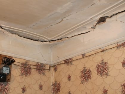 Область получит полмиллиарда на расселение аварийного жилья в Летке