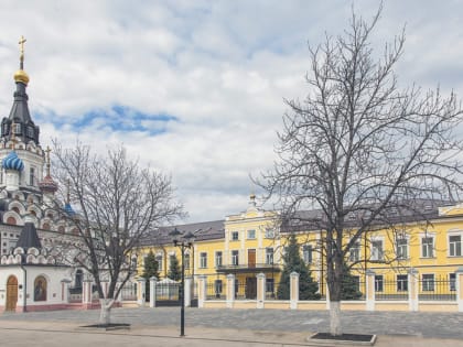 Епархия требует через суд отдать ей в собственность здание в Заводском районе