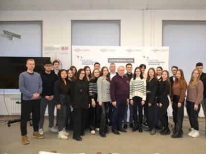 Сергей Овсянников представителям молодежи: «Вы должны гореть желанием сделать все для развития Саратова»