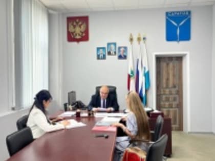 Глава администрации района Игорь Молчанов провел личный прием жителей Октябрьского района