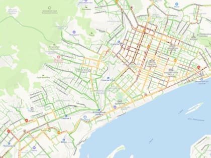 Предпраздничный вечер саратовцы коротают в 9-балльных пробках