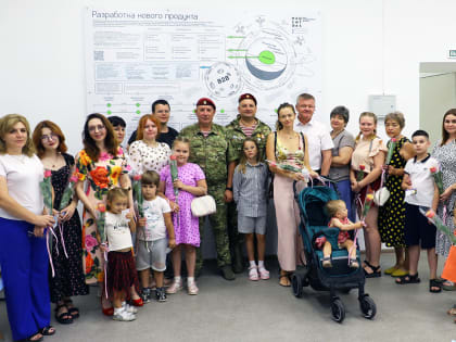 Бойцы 99-го полка смогли увидеть своих близких