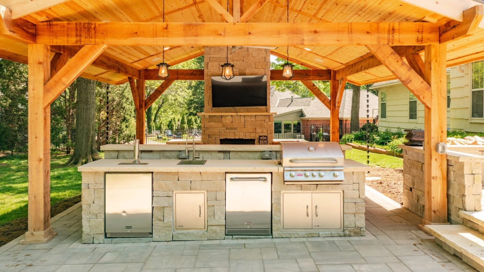 Outdoor Kitchens