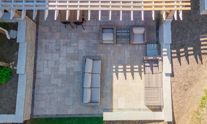 Lenexa build detail: pergola structure