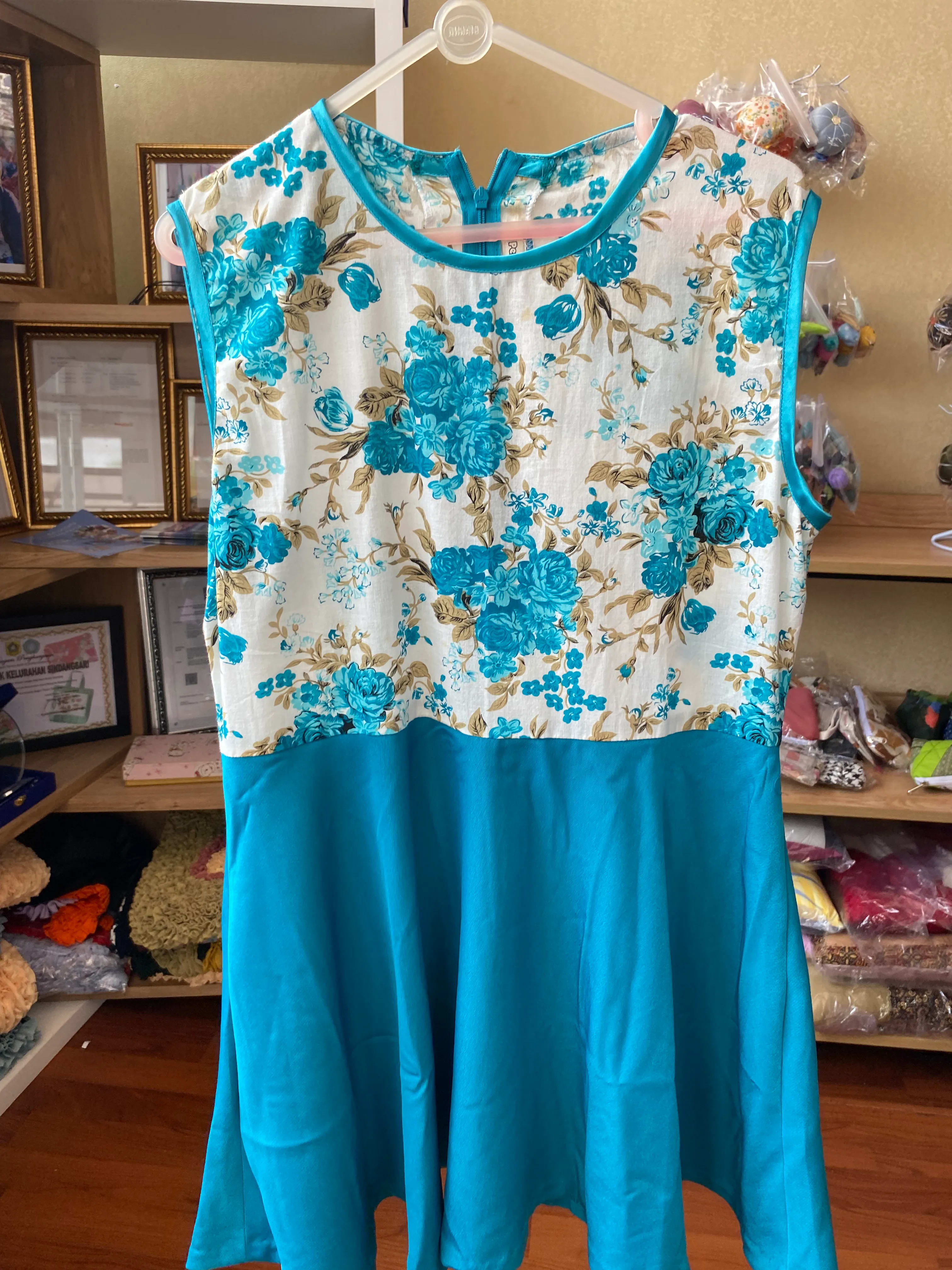 Baju Anak Perempuan