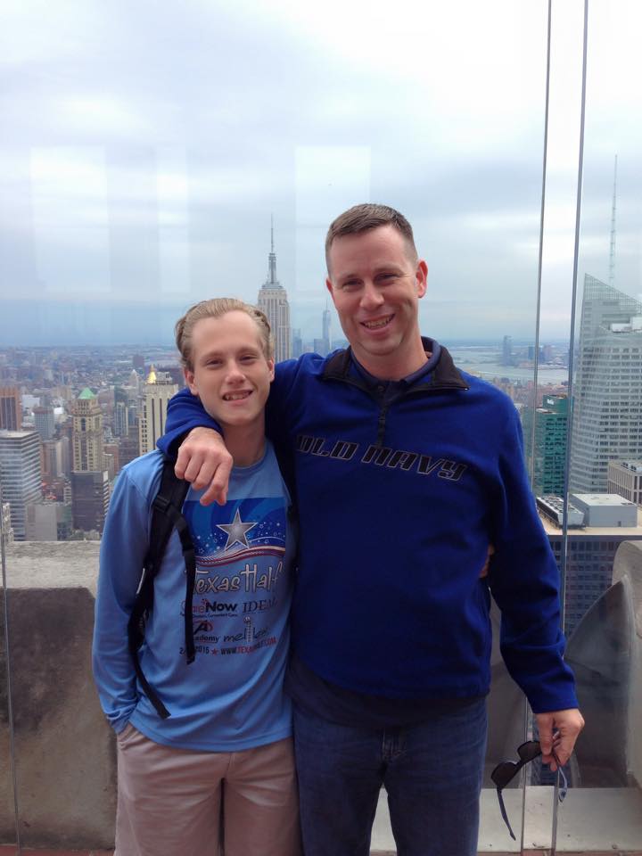 stephen-and-michael-at-the-top-of-the-rock