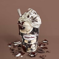 Cookies & Cream Dazzler Sundae from Haagen Dazs And Cinnabon