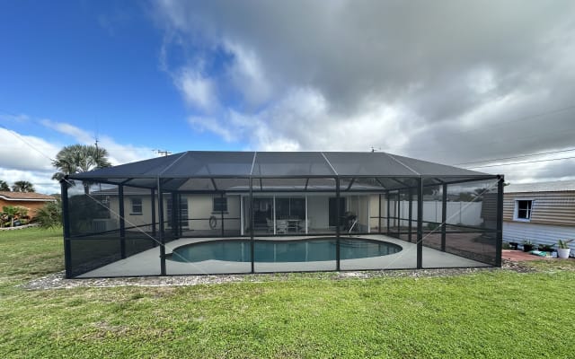 New Pool Cage Installation in Venice, FL