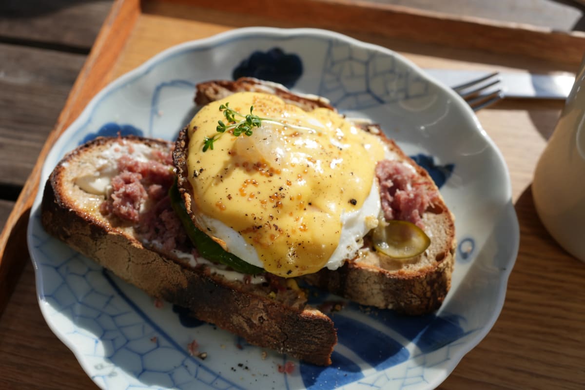 エッグベネディクト, 毎回つい同じ物を頼んでしまう