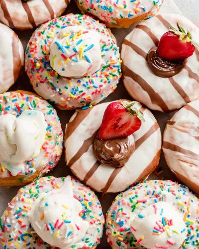 A celebrar • Ideas de postres con donuts