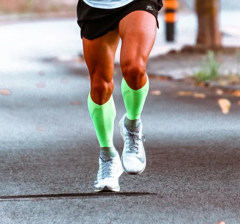 Benefits of Compression Clothing for Runners - Runners Connect